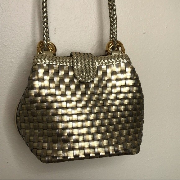 Bags by Warren Reed Vintage Gold Bronze Faux Leather Woven Braided Strap Retro - Picture 13 of 14